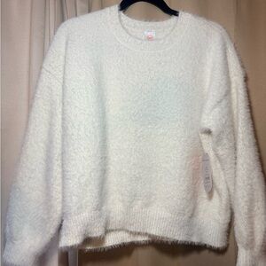 Wonder Nation Cozy White Crew Neck Sweater